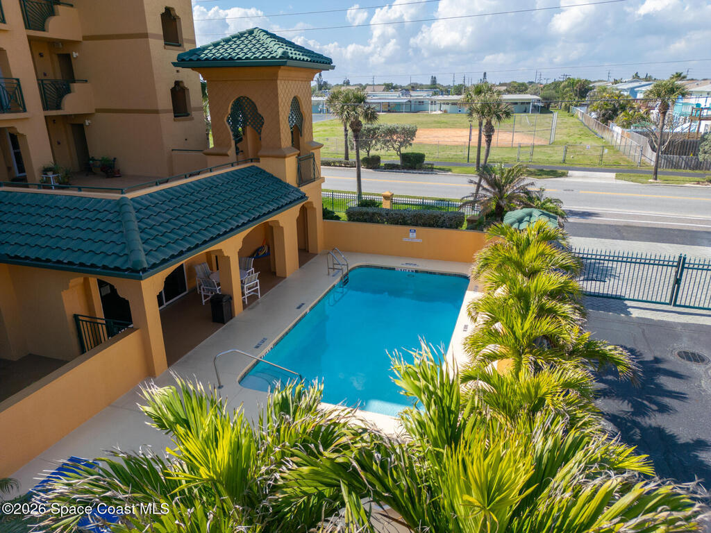 8472 Ridgewood Avenue, Cape Canaveral, FL 32920