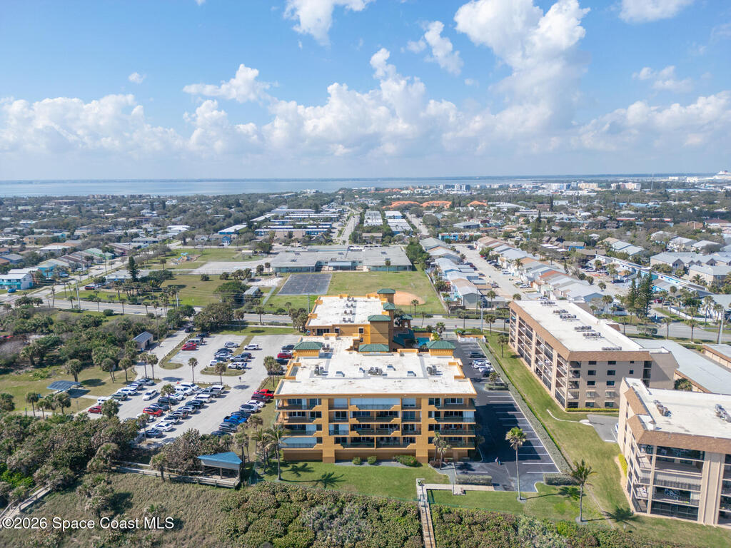 8472 Ridgewood Avenue, Cape Canaveral, FL 32920