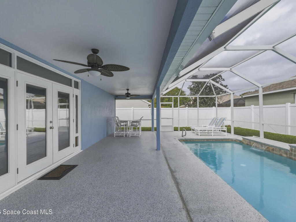 427 Heathrow Circle, Rockledge, FL 32955