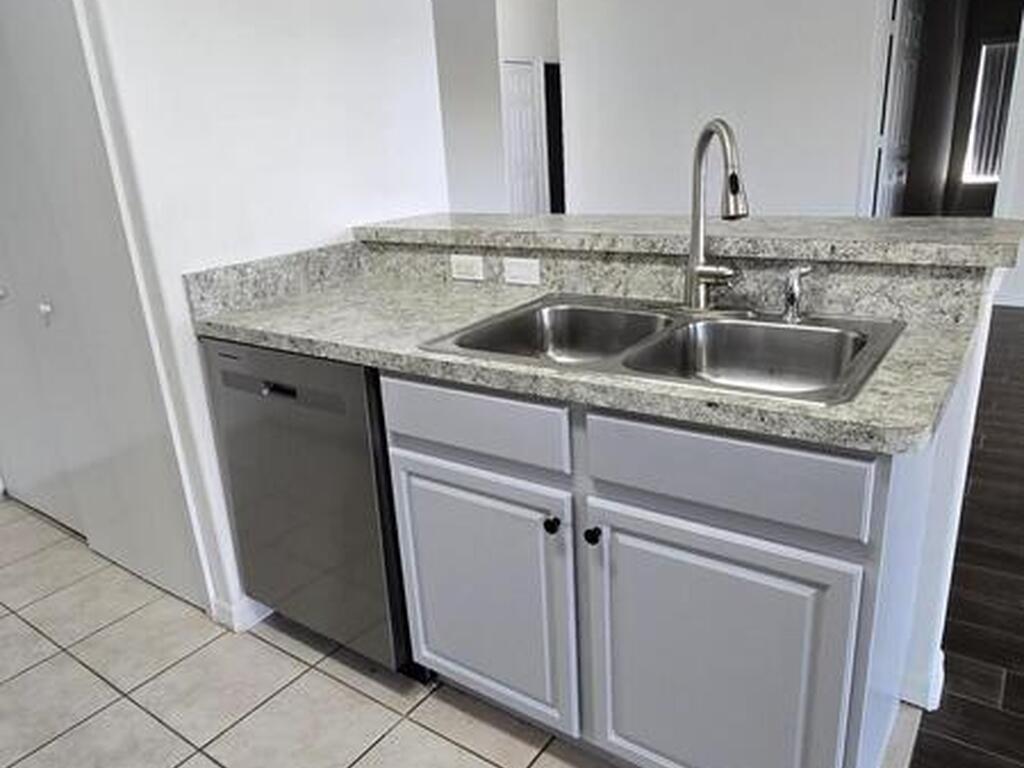 1152 Bainbury Lane, Melbourne, FL 32904