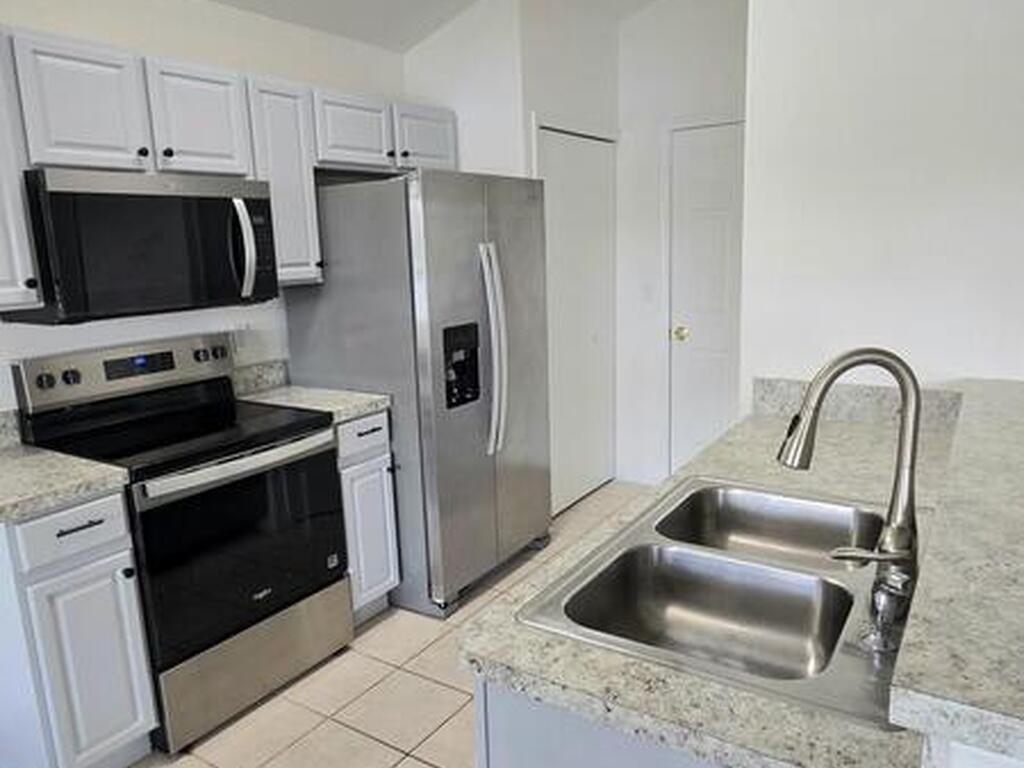 1152 Bainbury Lane, Melbourne, FL 32904