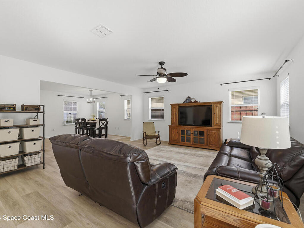 5573 Reagan Avenue, Titusville, FL 32780
