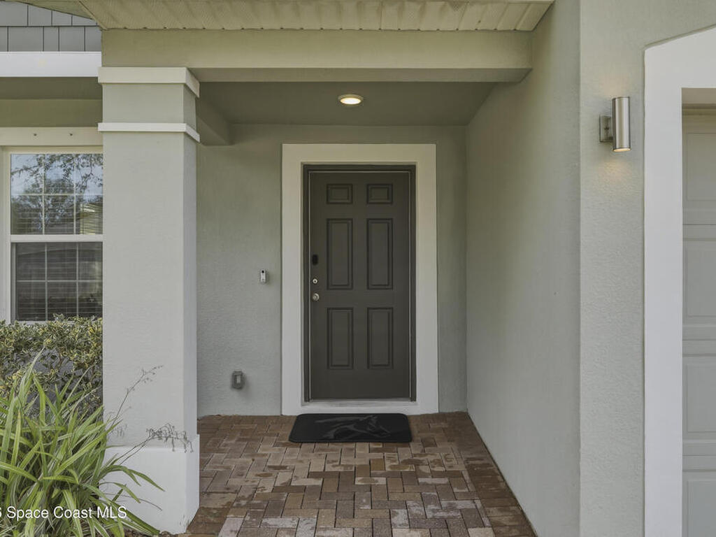 5573 Reagan Avenue, Titusville, FL 32780
