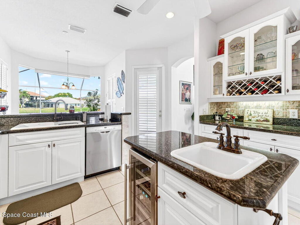 340 Newport Drive, Indialantic, FL 32903