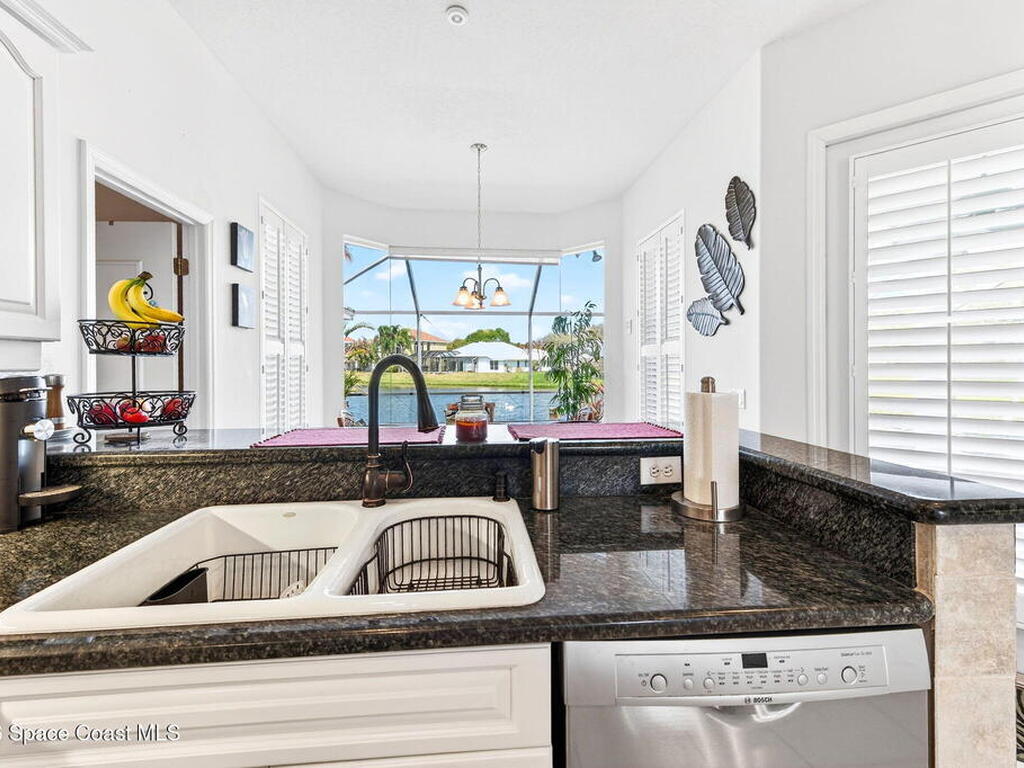 340 Newport Drive, Indialantic, FL 32903