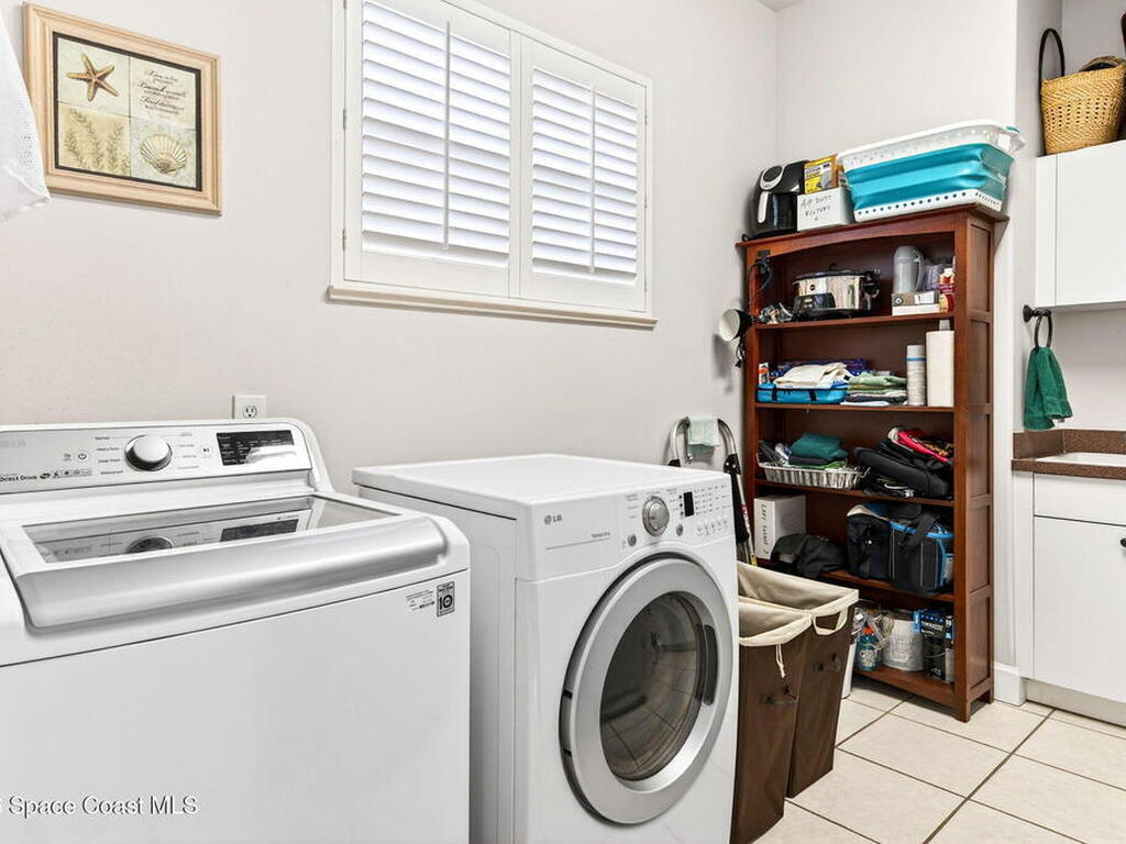 340 Newport Drive, Indialantic, FL 32903