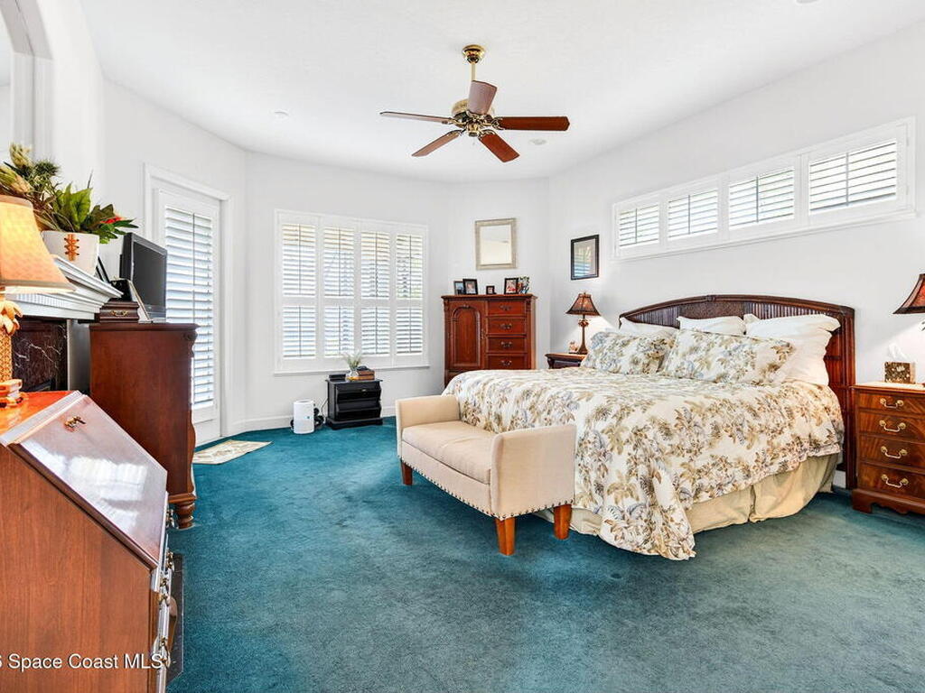 340 Newport Drive, Indialantic, FL 32903