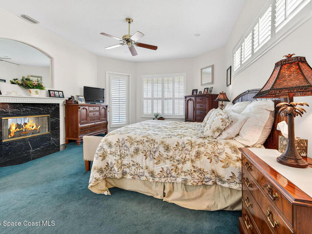 340 Newport Drive, Indialantic, FL 32903