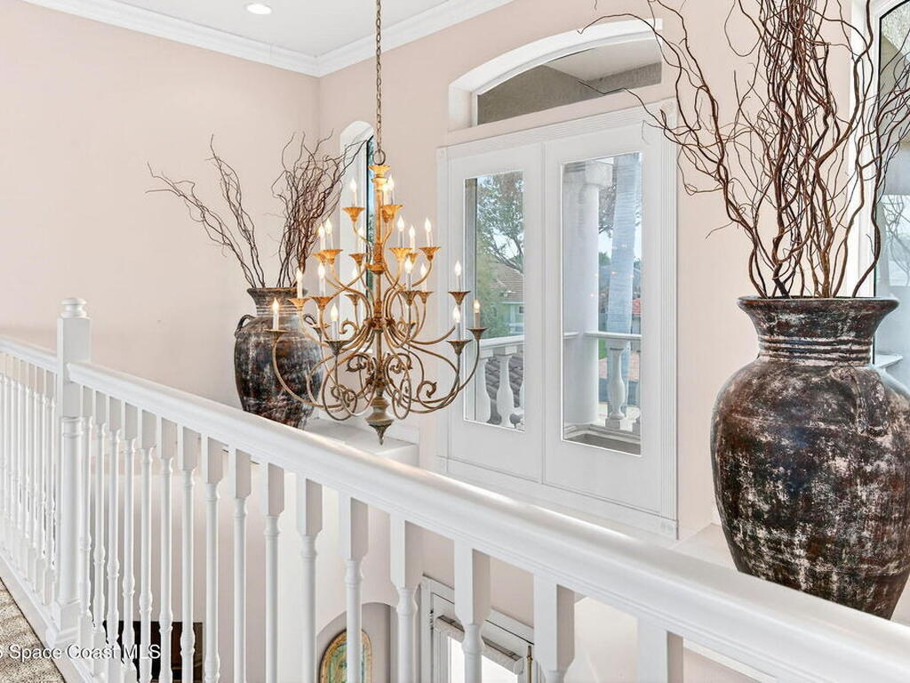 340 Newport Drive, Indialantic, FL 32903