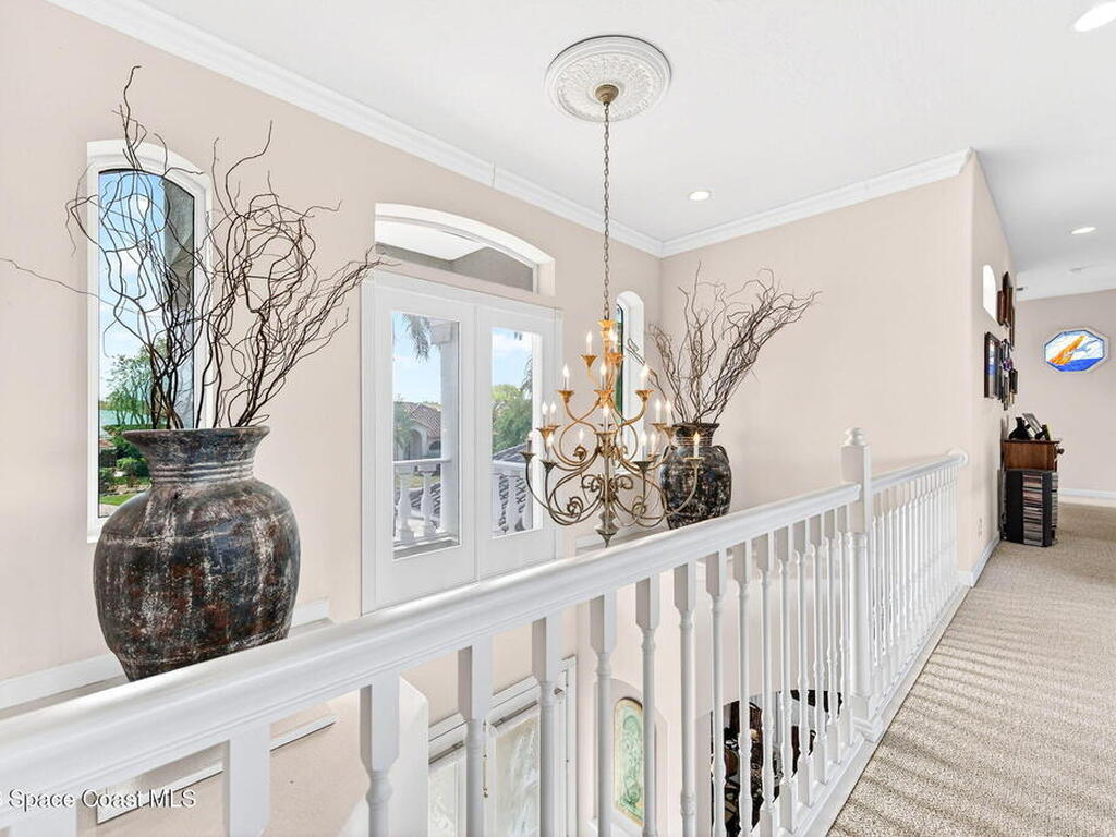 340 Newport Drive, Indialantic, FL 32903