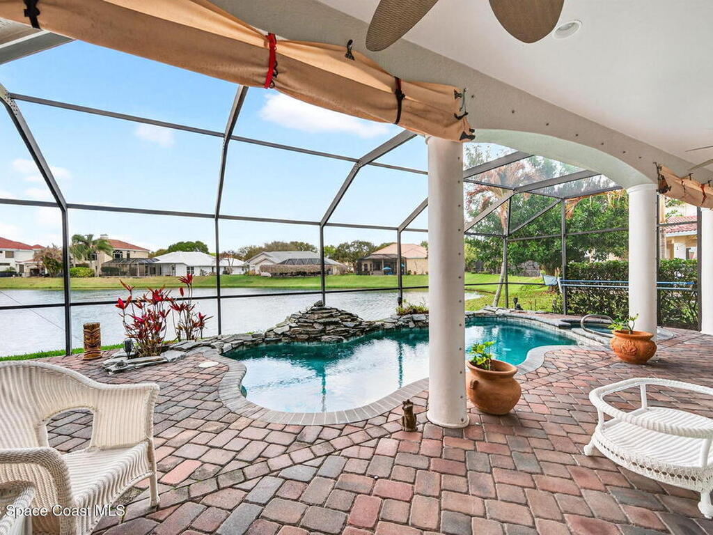 340 Newport Drive, Indialantic, FL 32903