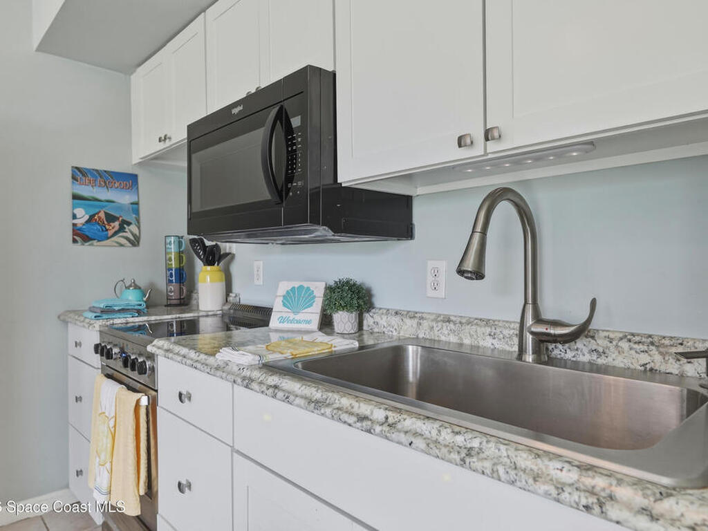 1209 E New Haven Avenue, Melbourne, FL 32901