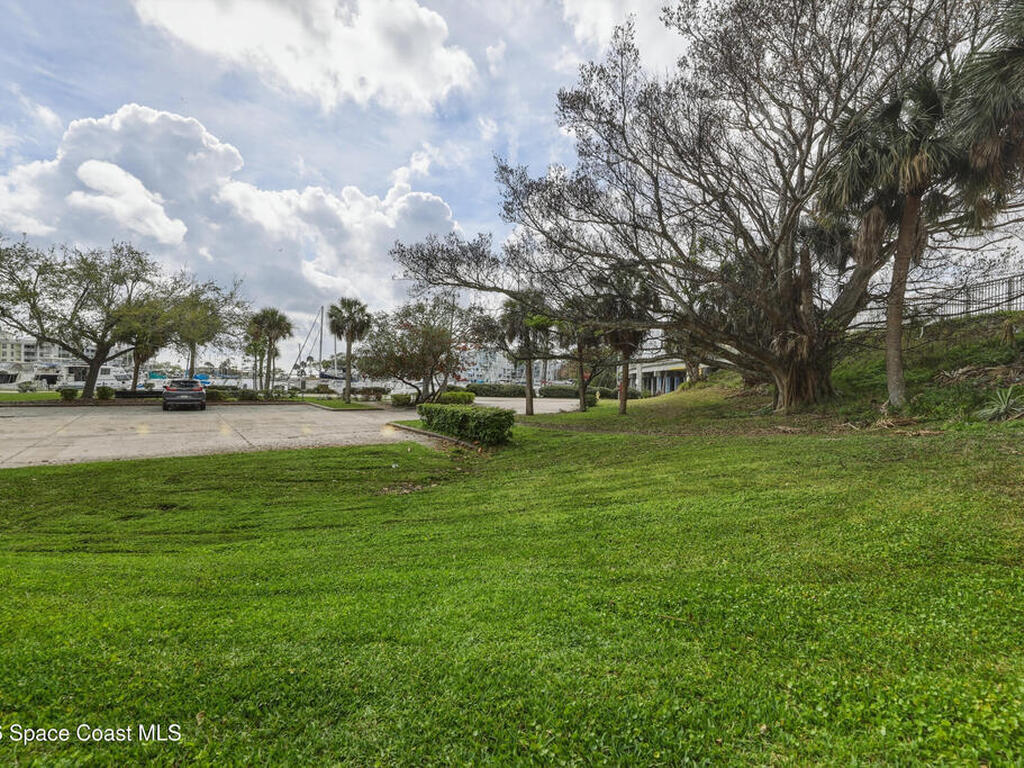 1209 E New Haven Avenue, Melbourne, FL 32901