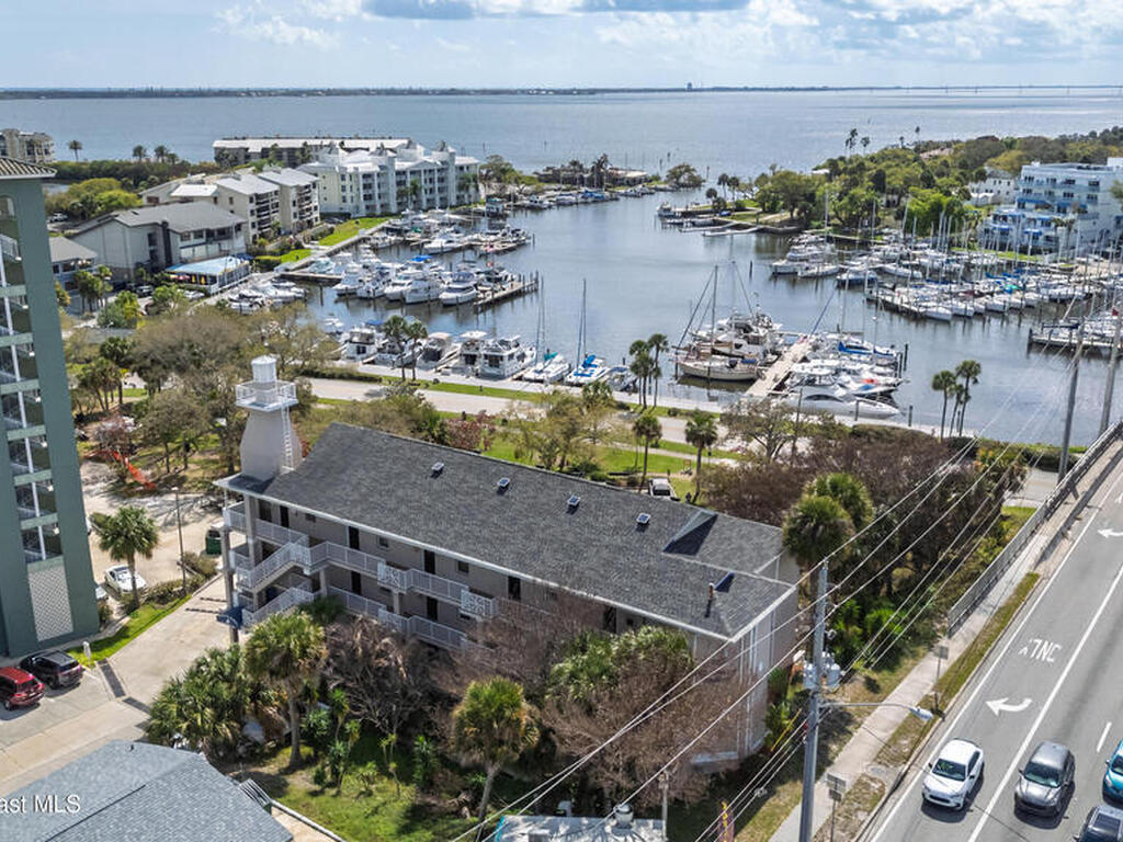 1209 E New Haven Avenue, Melbourne, FL 32901