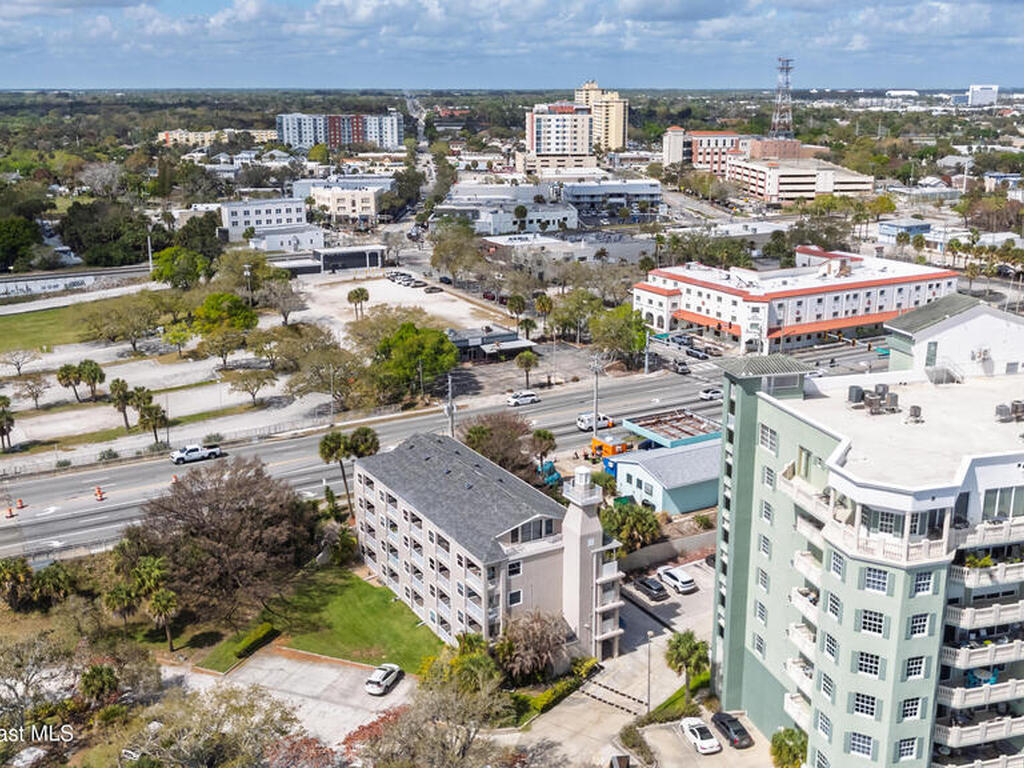 1209 E New Haven Avenue, Melbourne, FL 32901