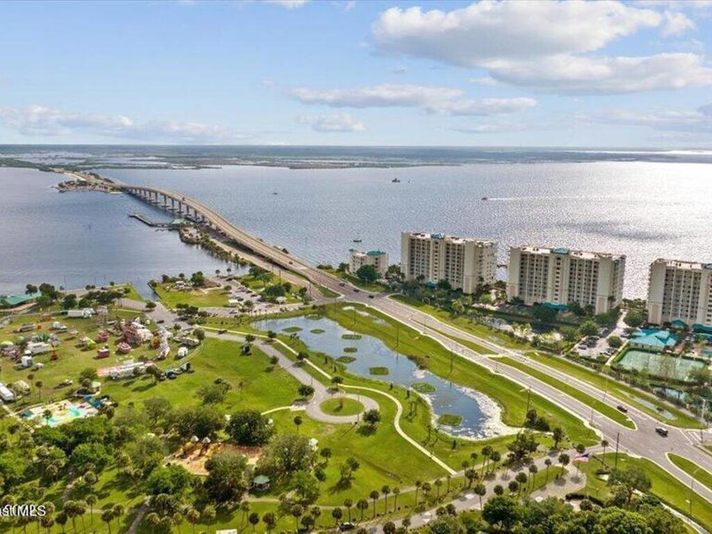 3 Indian River Avenue, Titusville, FL 32796