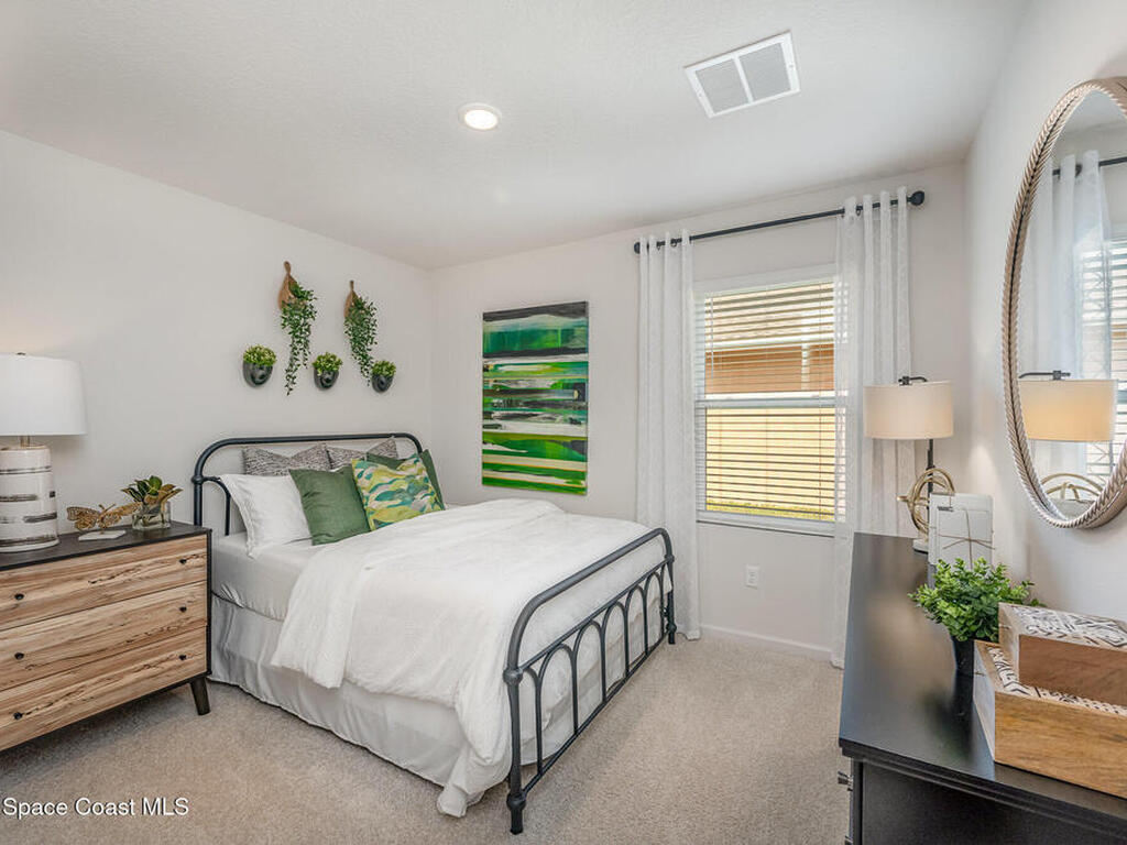 2771 Indian River Parkway, Mims, FL 32754