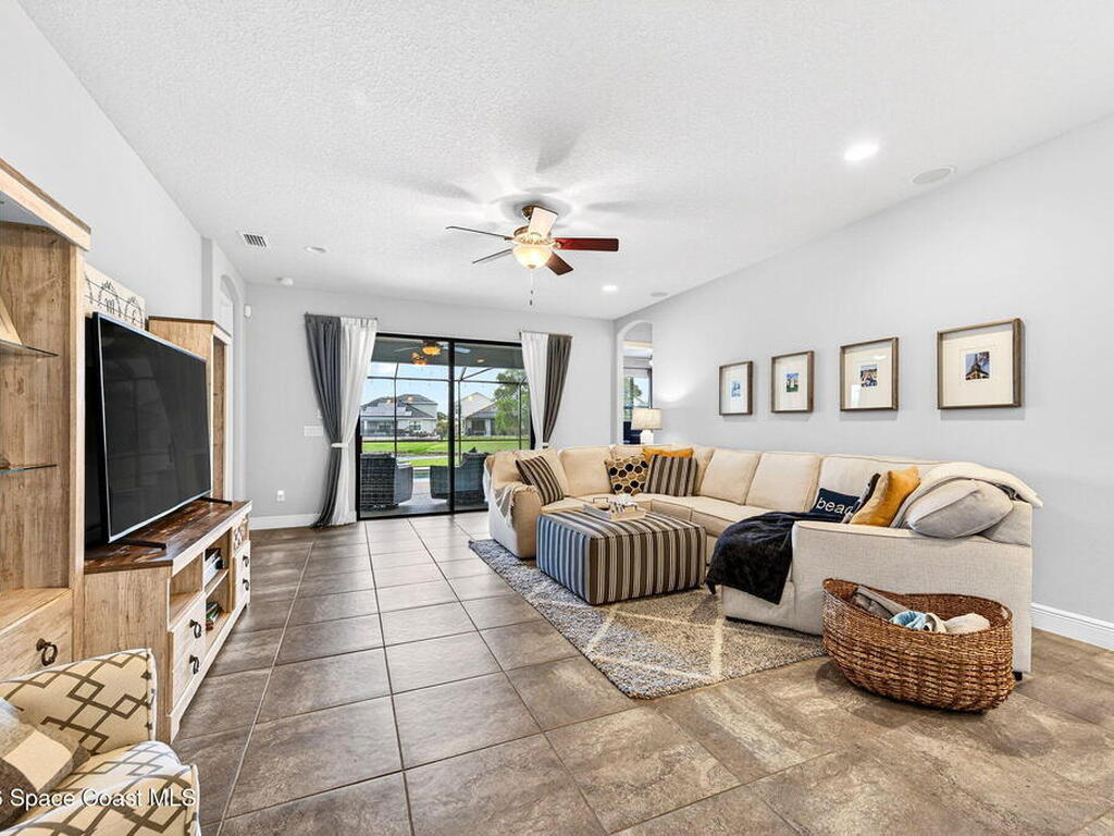 8023 Creshire Court, Melbourne, FL 32940