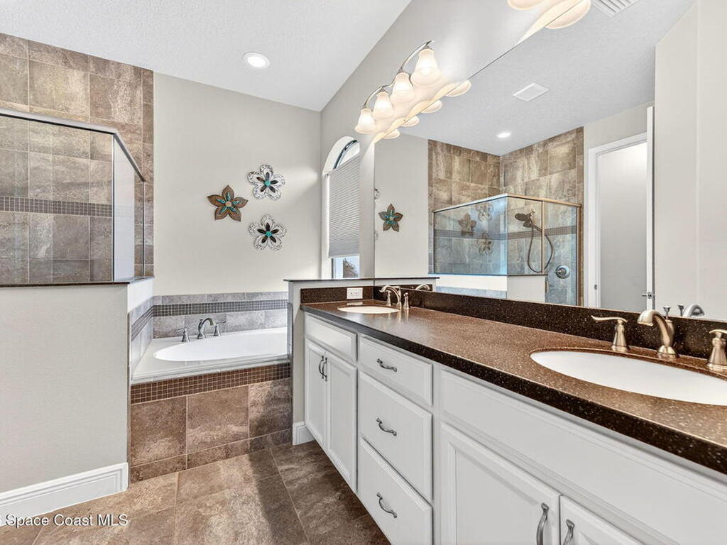 8023 Creshire Court, Melbourne, FL 32940