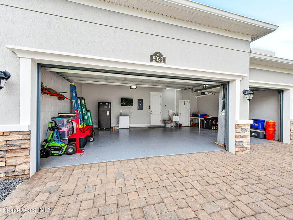 8023 Creshire Court, Melbourne, FL 32940