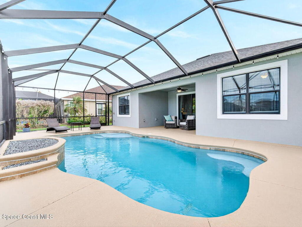 8023 Creshire Court, Melbourne, FL 32940