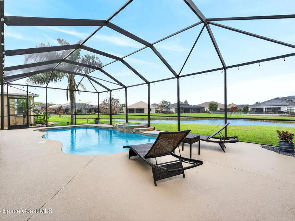 8023 Creshire Court, Melbourne, FL 32940