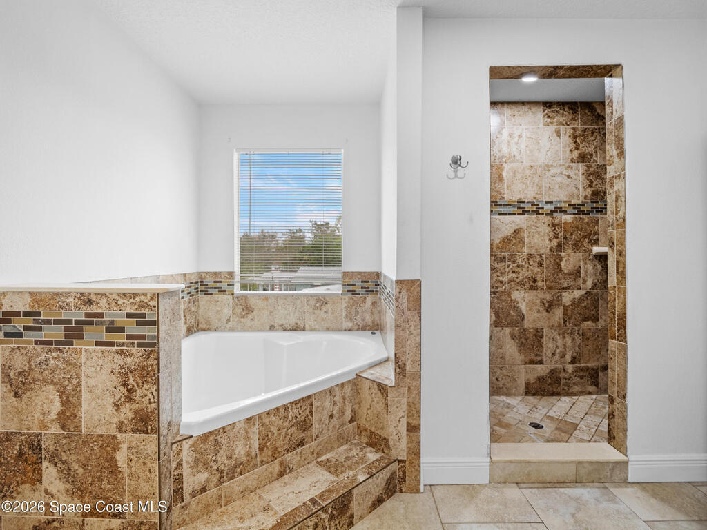 2246 Warwick Road, Melbourne, FL 32935