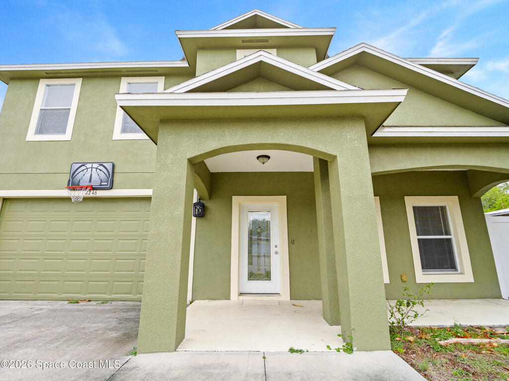 2246 Warwick Road, Melbourne, FL 32935