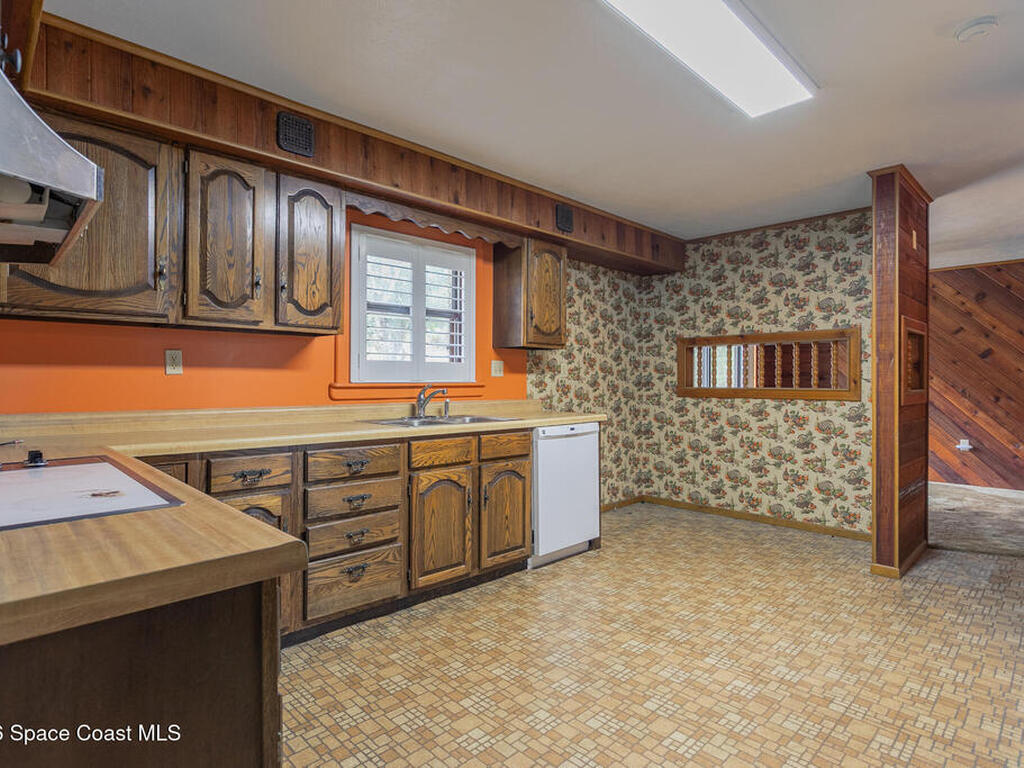5121 Dalehurst Drive, Cocoa, FL 32926