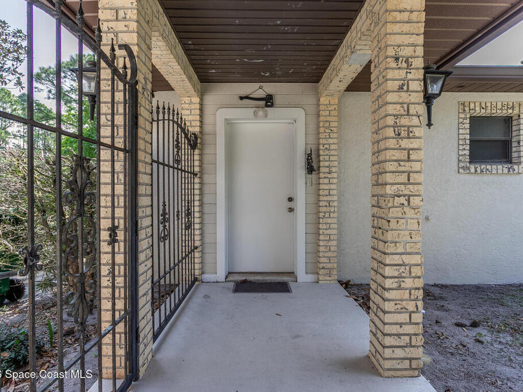 5121 Dalehurst Drive, Cocoa, FL 32926
