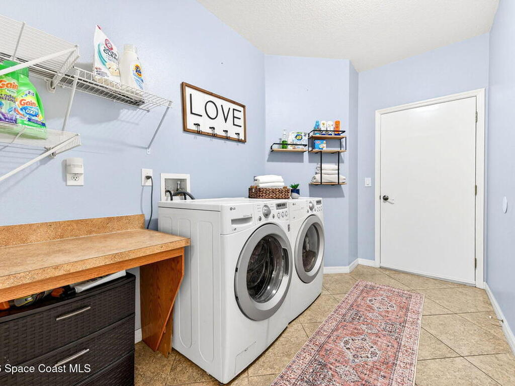 3252 Constellation Drive, Melbourne, FL 32940