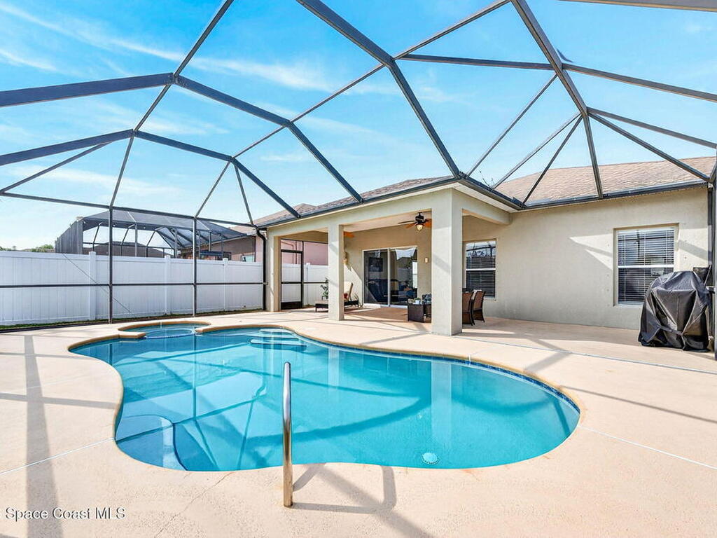 3252 Constellation Drive, Melbourne, FL 32940