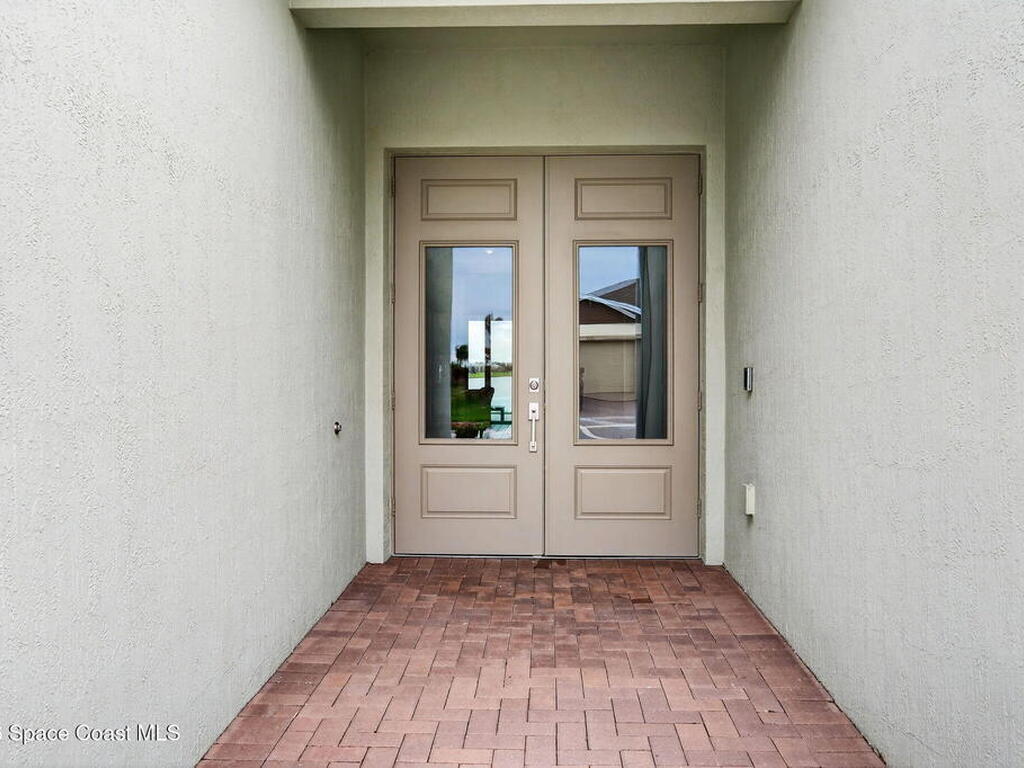 1262 Great Belt Circle, Melbourne, FL 32940