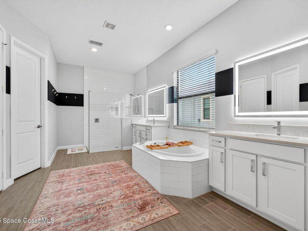 1262 Great Belt Circle, Melbourne, FL 32940