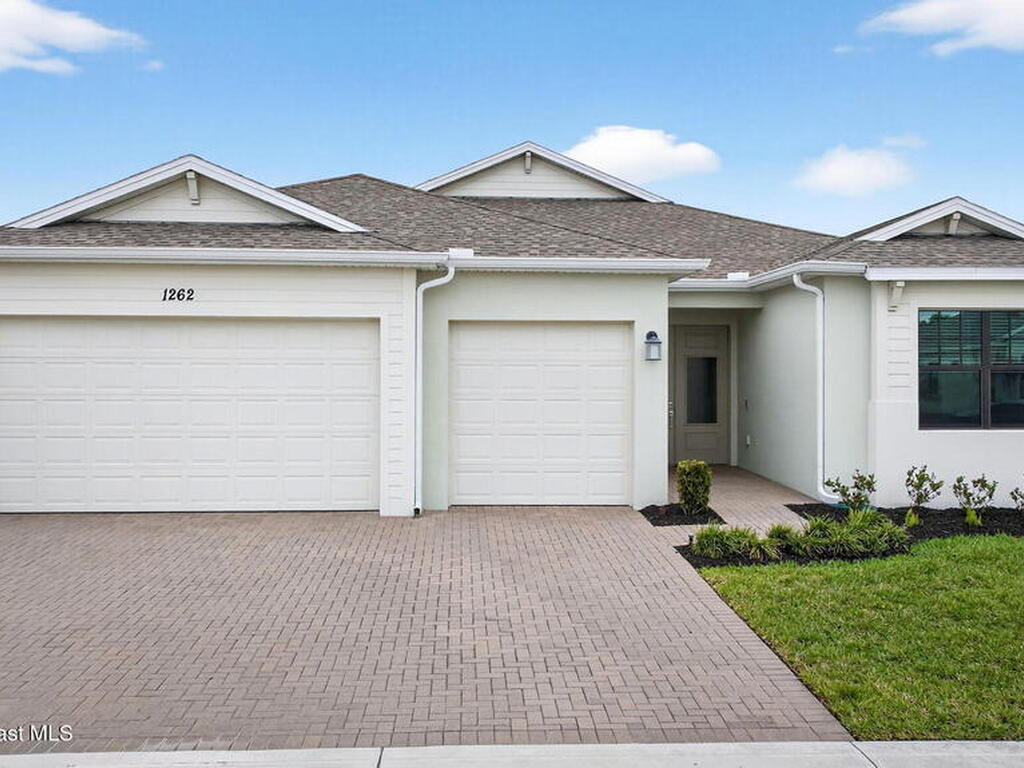 1262 Great Belt Circle, Melbourne, FL 32940