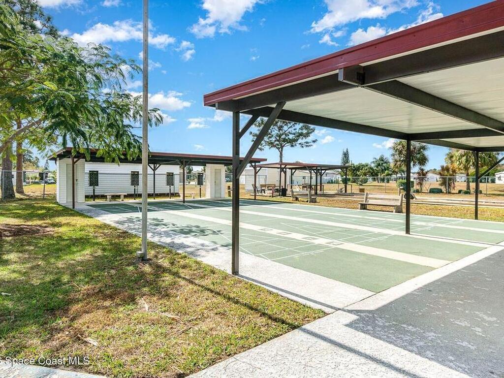 686 Sunrise Court, Palm Bay, FL 32907