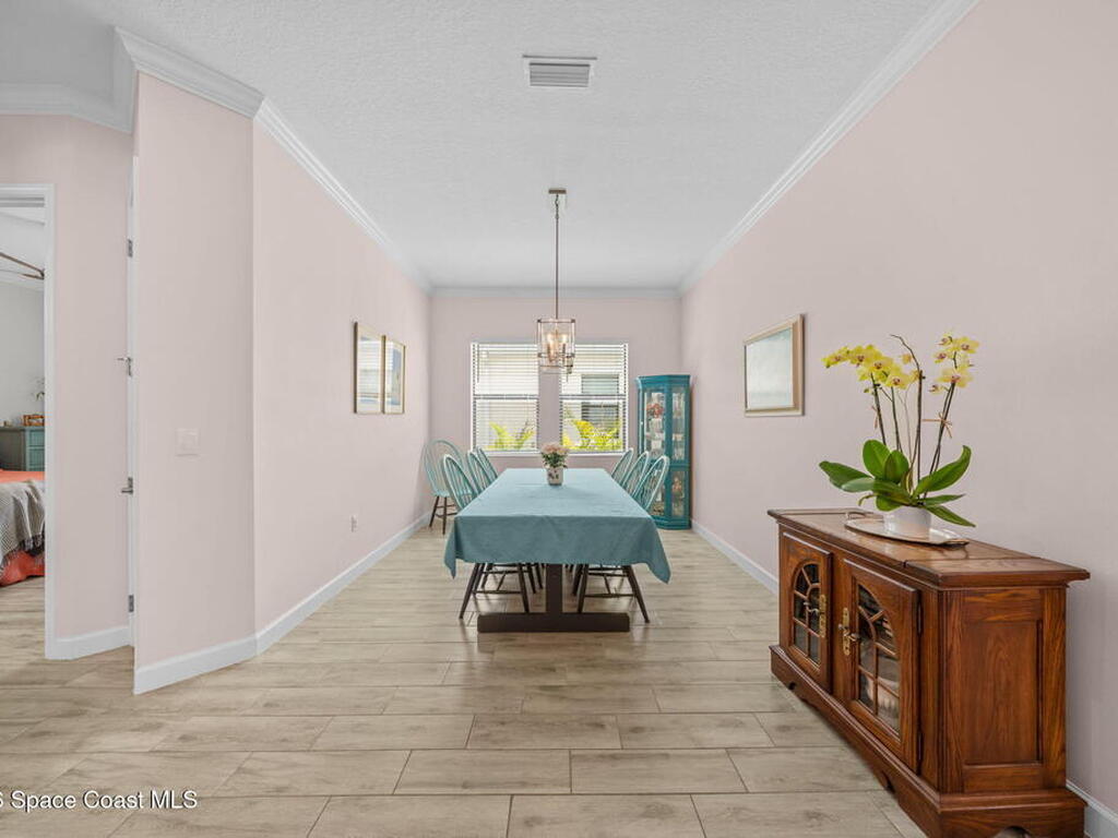 2013 Great Belt Circle, Melbourne, FL 32940