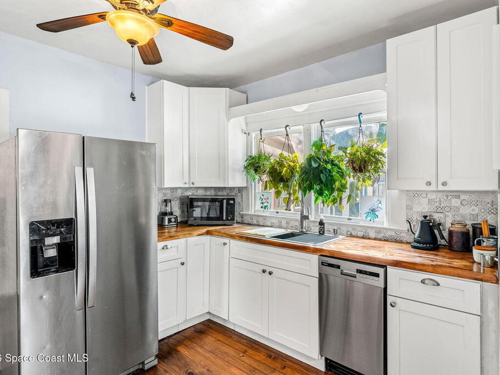 1654 Highland Avenue, Melbourne, FL 32935