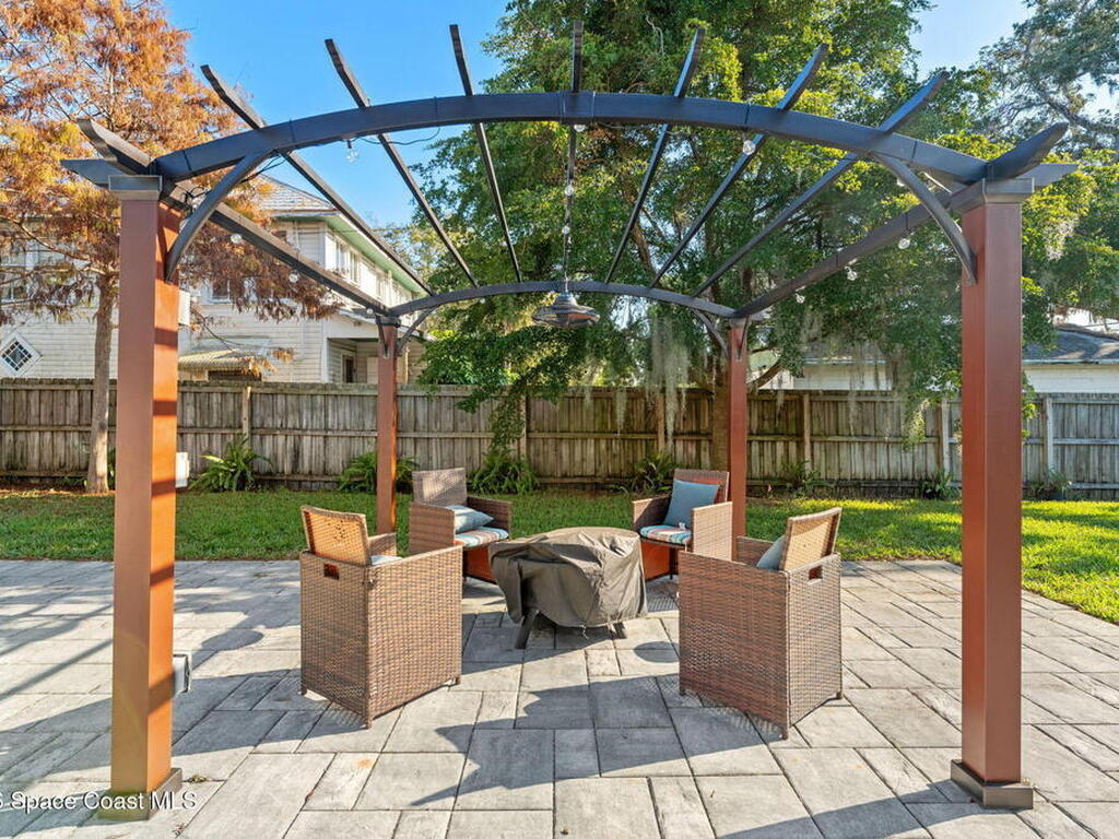 1654 Highland Avenue, Melbourne, FL 32935