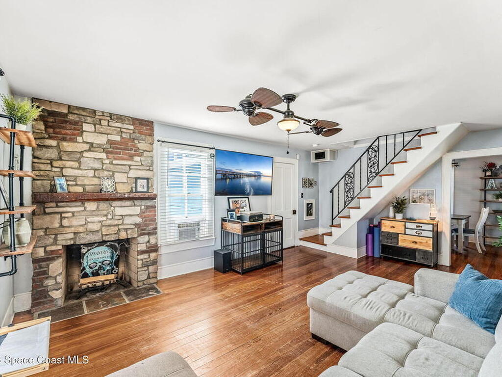 1654 Highland Avenue, Melbourne, FL 32935