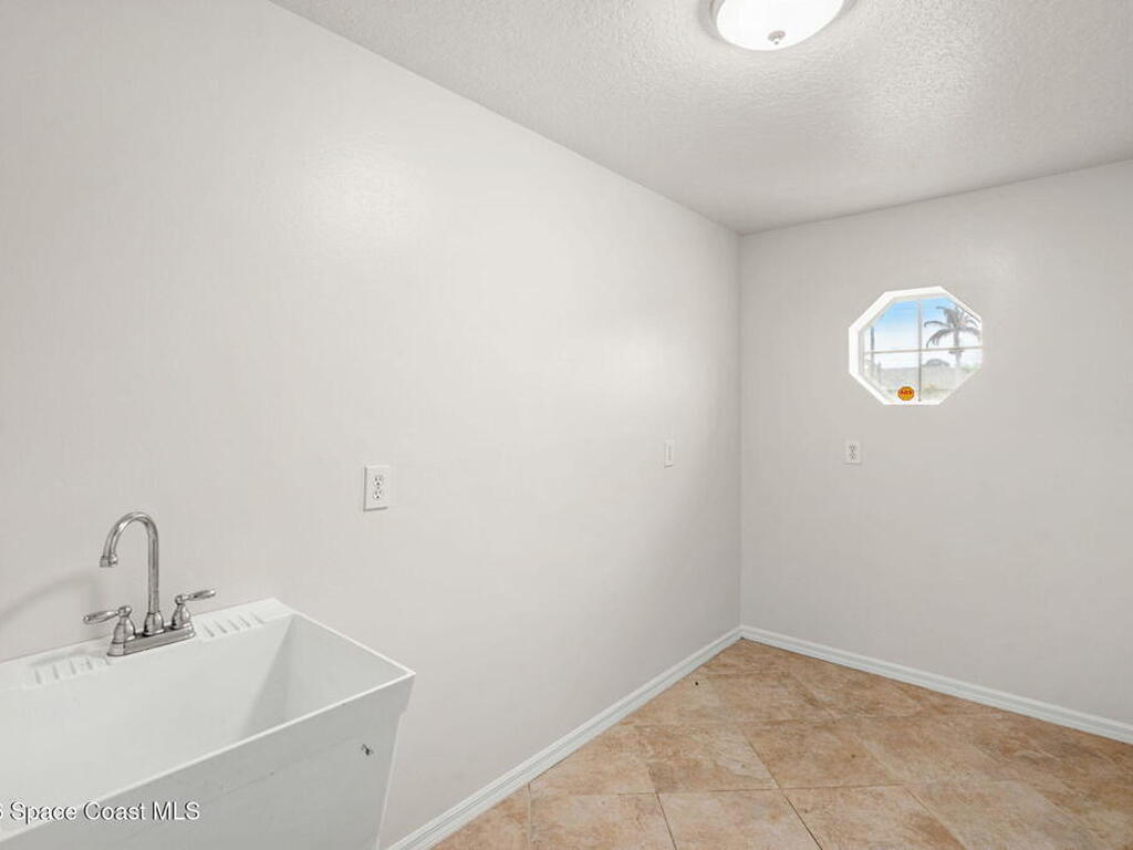 3146 N Tropical Trail, Merritt Island, FL 32953