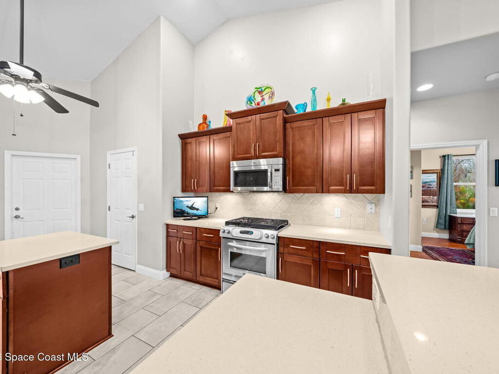5177 Royal Paddock Way, Merritt Island, FL 32953