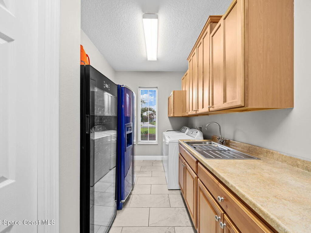5177 Royal Paddock Way, Merritt Island, FL 32953