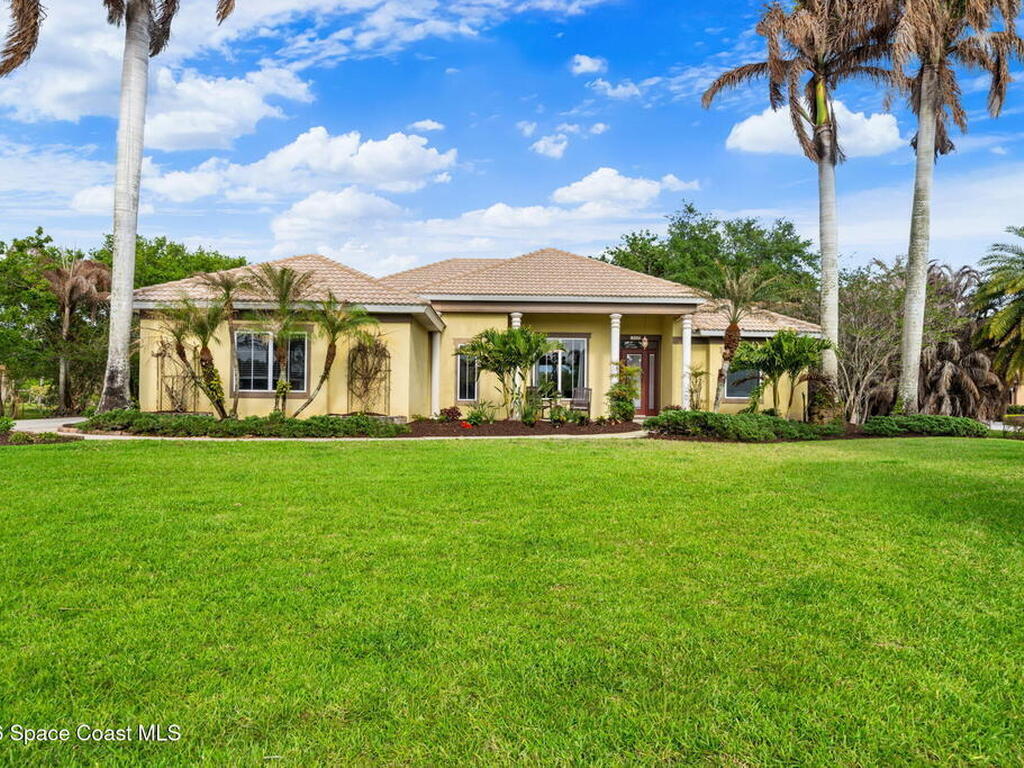 5177 Royal Paddock Way, Merritt Island, FL 32953