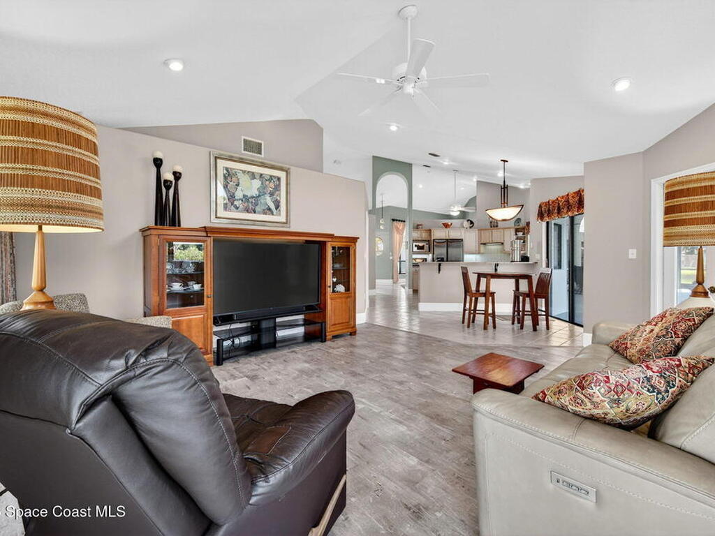 2315 Polonius Lane, Melbourne, FL 32934