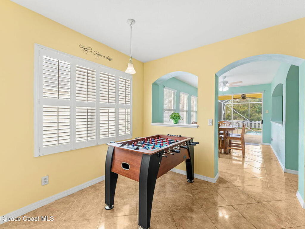 4194 Fenrose Circle, Melbourne, FL 32940