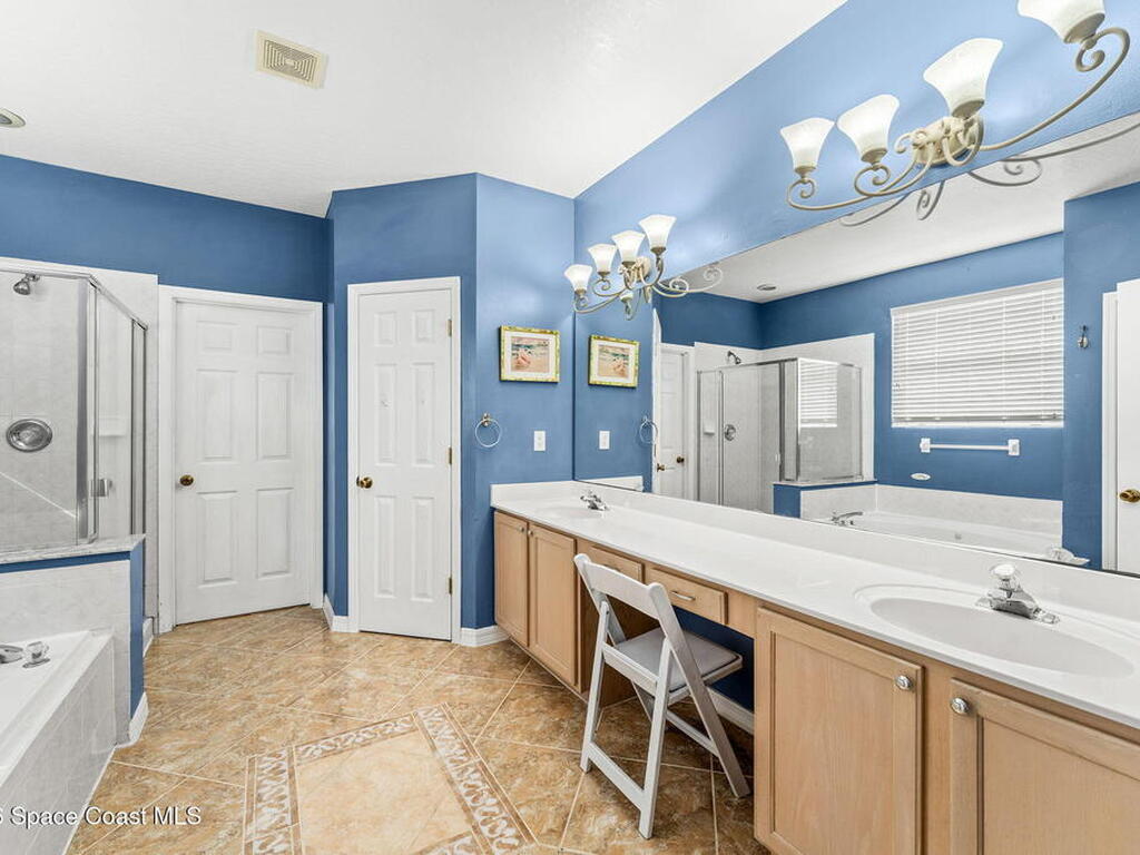 4194 Fenrose Circle, Melbourne, FL 32940