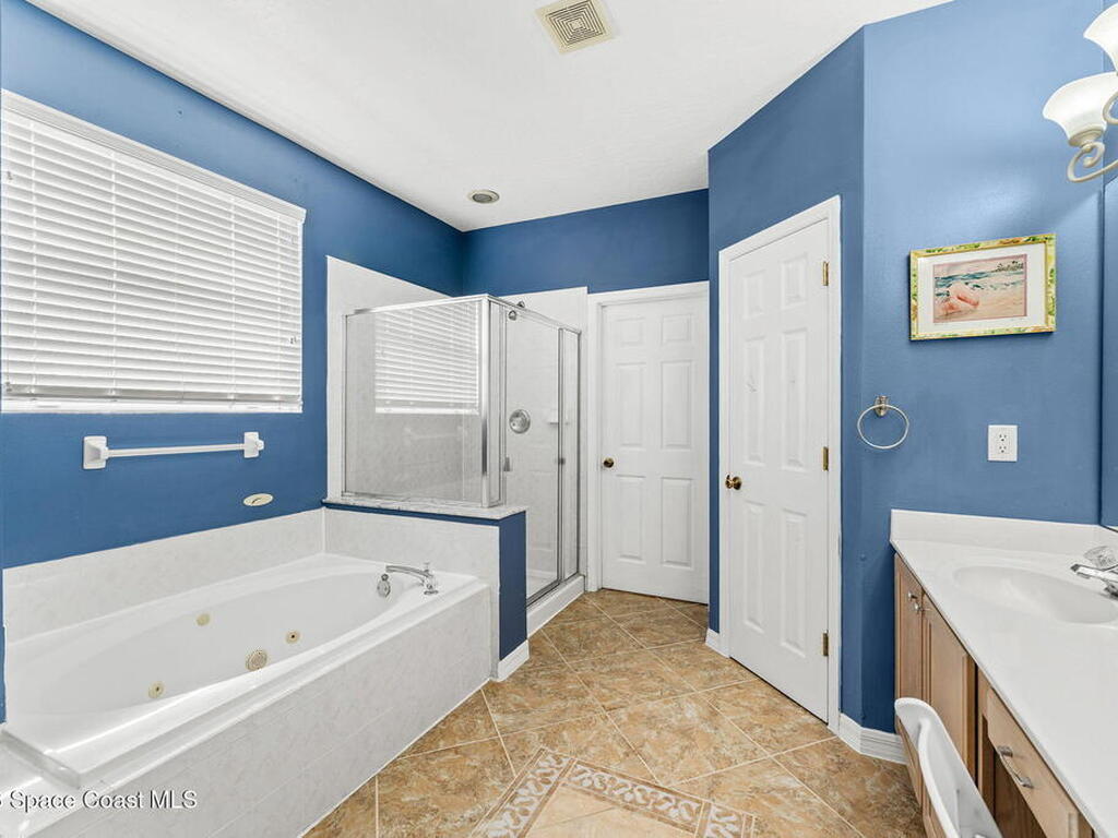4194 Fenrose Circle, Melbourne, FL 32940