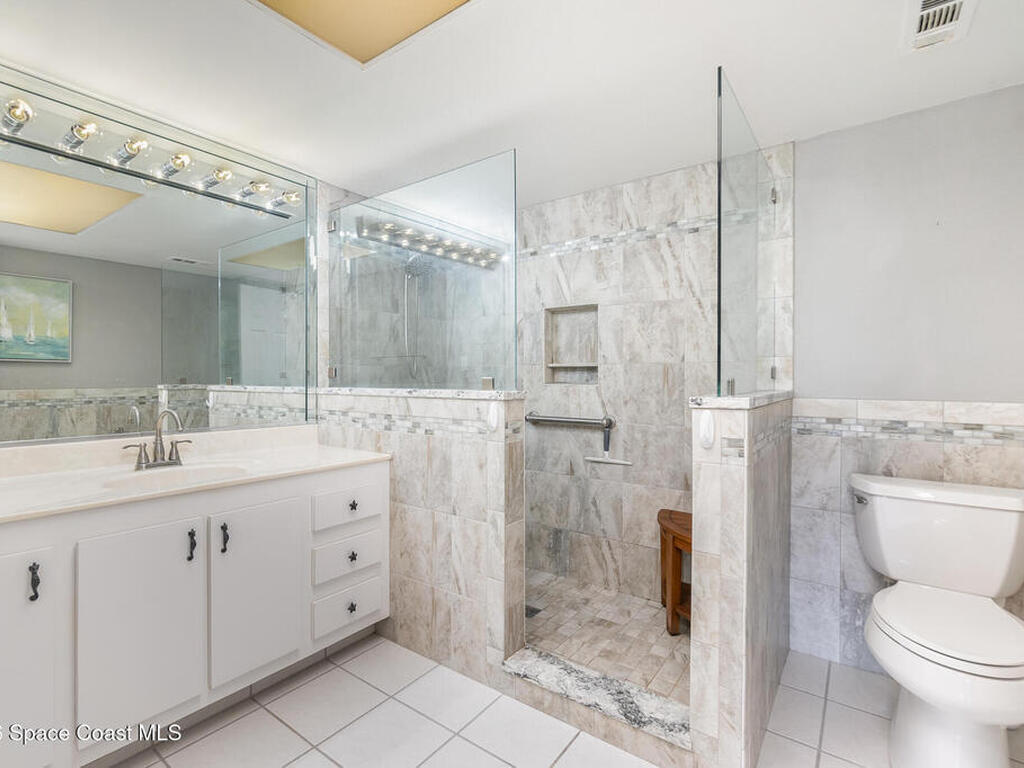 2100 N Atlantic Avenue, Cocoa Beach, FL 32931