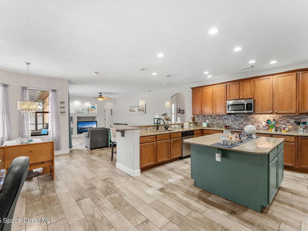 1383 Bent Palm Drive, Merritt Island, FL 32952
